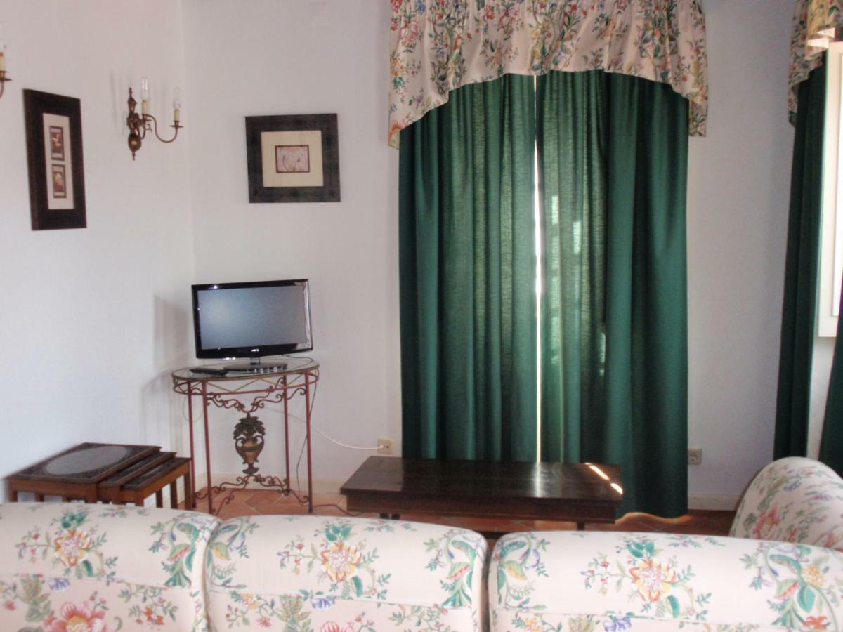 Quinta Da Serrana Ourém Buitenkant foto