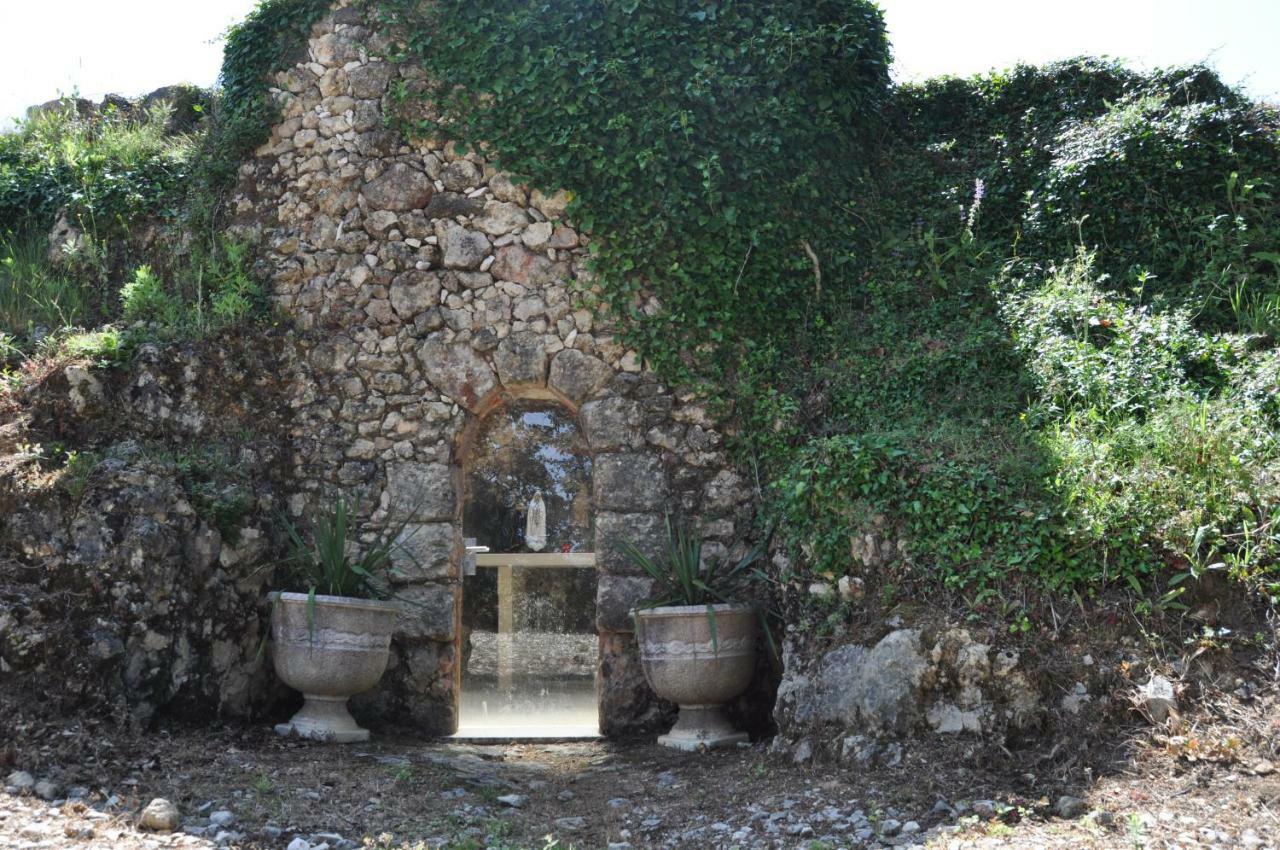 Quinta Da Serrana Ourém Buitenkant foto