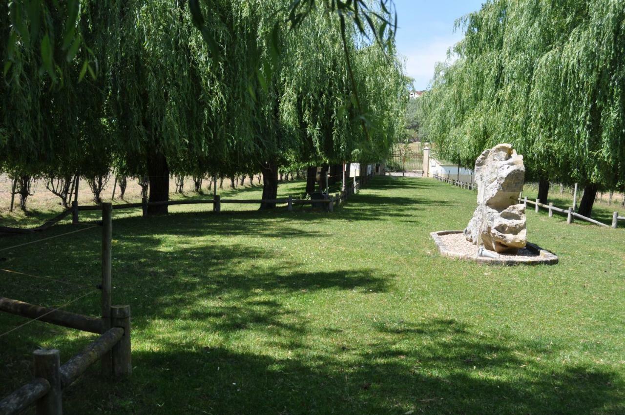Quinta Da Serrana Ourém Buitenkant foto