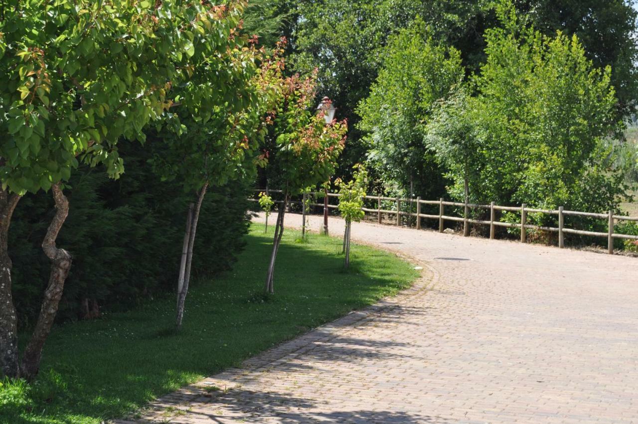 Quinta Da Serrana Ourém Buitenkant foto